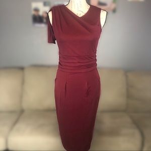 ‼️MOVING SALE‼️ NWT! knee length Sheath Dress